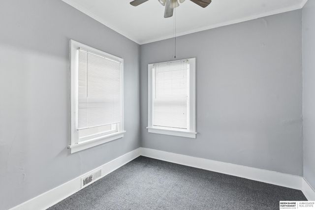 3906 Ames Avenue, Omaha, NE 68111