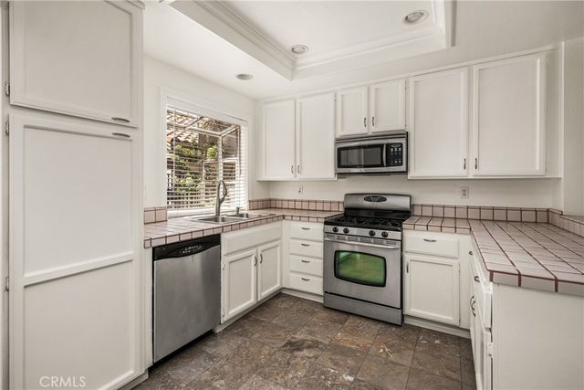 28083 Saint Kitts, Mission Viejo, CA 92692
