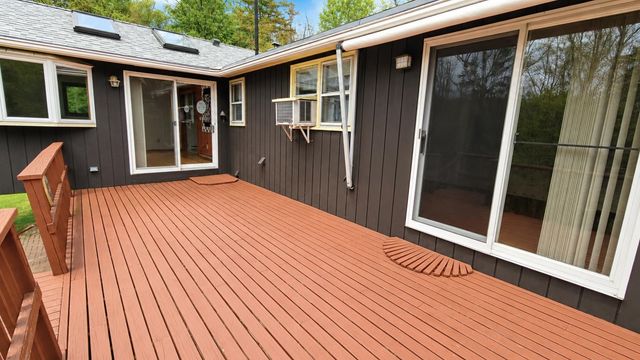 2121 North Road, Sunderland, VT 05250
