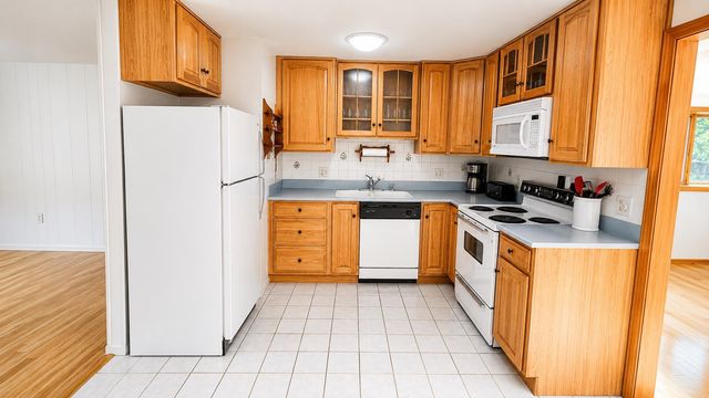 2121 North Road, Sunderland, VT 05250