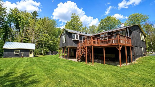 2121 North Road, Sunderland, VT 05250