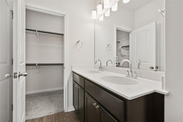 1200 S 10th ST 1003, Pflugerville, TX 78660