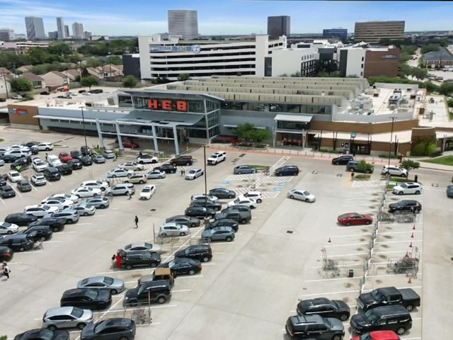 7 Carlton Park Court, Houston, TX 77024