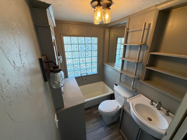 149 & 155 Parmenter Lane, Forsyth, MO 65653