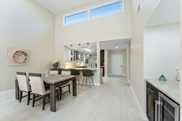 12 Eastgate Drive C, Boynton Beach, FL 33436