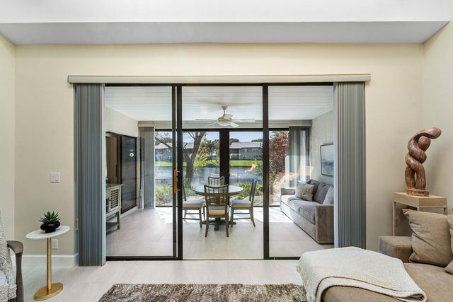 12 Eastgate Drive C, Boynton Beach, FL 33436