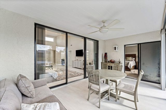 12 Eastgate Drive C, Boynton Beach, FL 33436