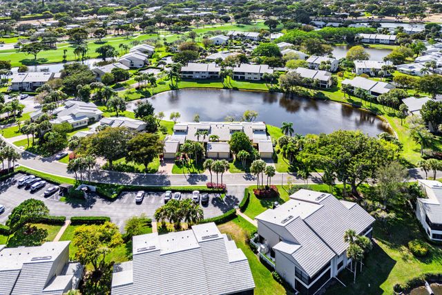 12 Eastgate Drive C, Boynton Beach, FL 33436