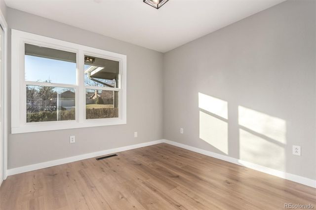 8670 S Ammons Street, Littleton, CO 80128