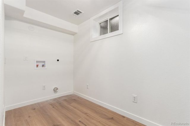 8670 S Ammons Street, Littleton, CO 80128