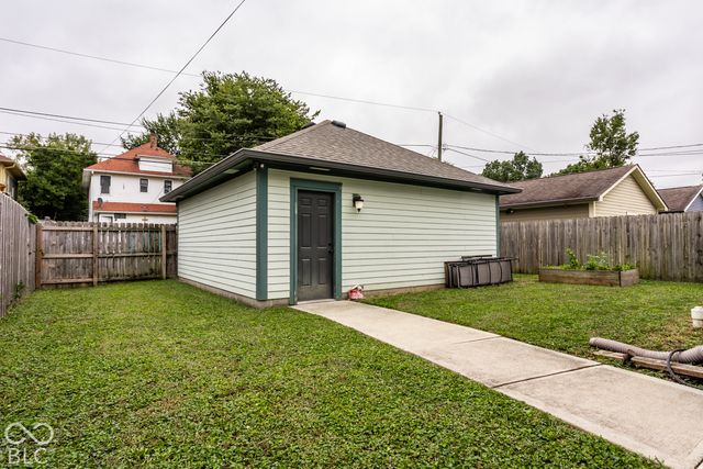825 Jefferson Avenue, Indianapolis, IN 46201
