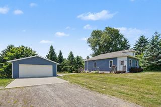 2432 111th Avenue, Trowbridge Twp, MI 49010