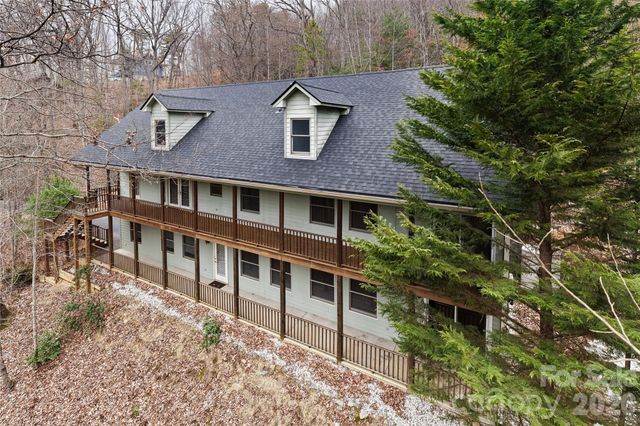 31 Timber Park Drive, Black Mountain, NC 28711
