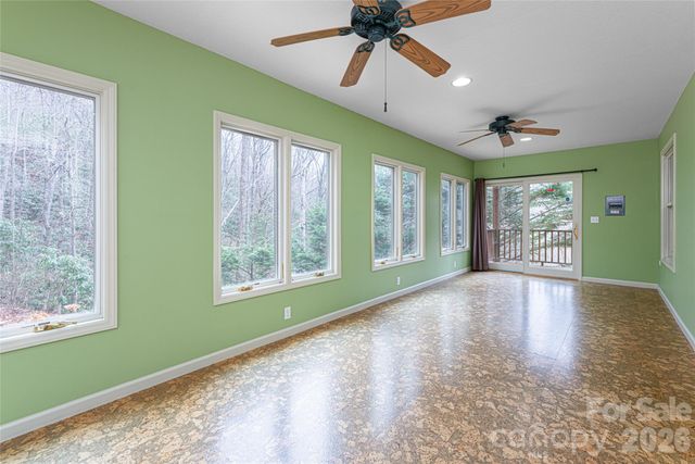 31 Timber Park Drive, Black Mountain, NC 28711