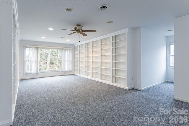 31 Timber Park Drive, Black Mountain, NC 28711