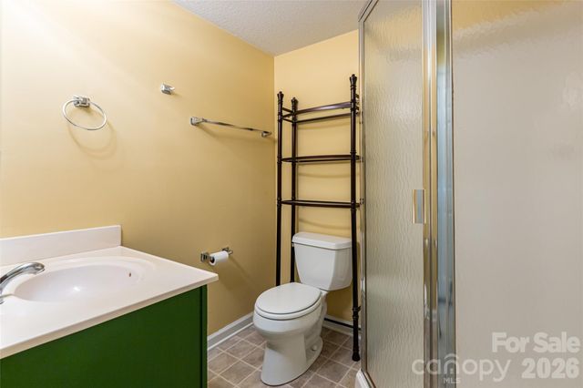 31 Timber Park Drive, Black Mountain, NC 28711