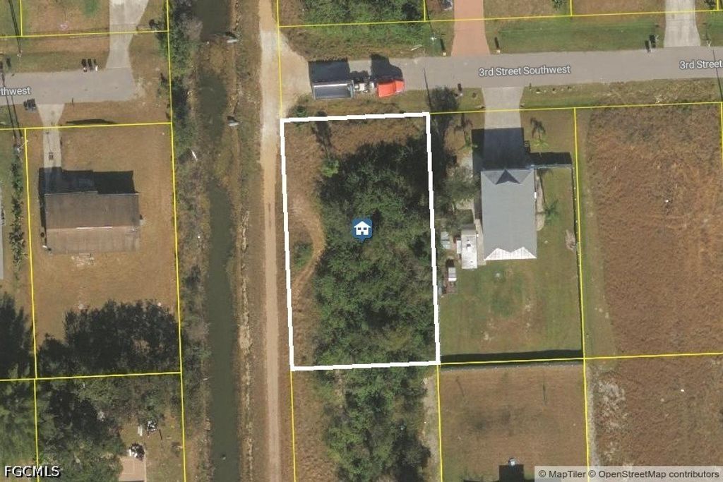 4019 3rd ST SW, Lehigh Acres, FL 33976