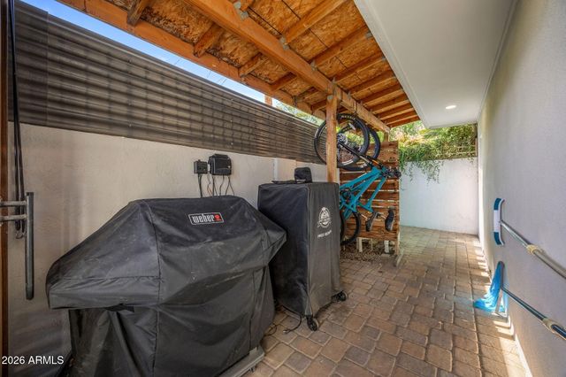 6318 N 14TH Street, Phoenix, AZ 85014