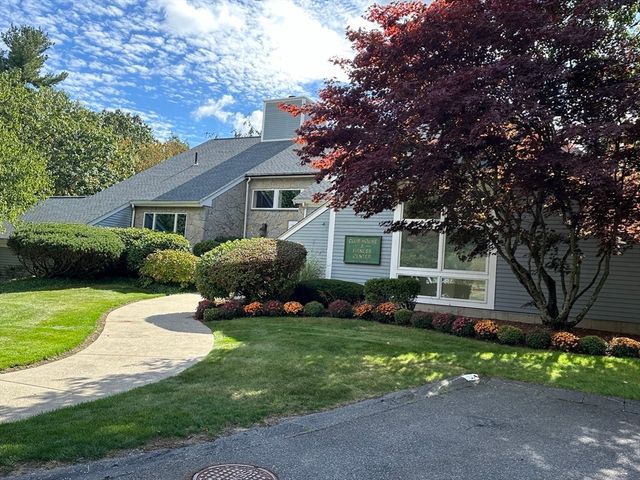 6 Greystone 6, Middleton, MA 01949