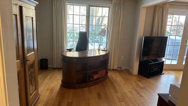 6 Greystone 6, Middleton, MA 01949