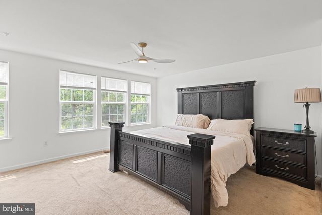 14842 MASON CREEK CIR, Woodbridge, VA 22191