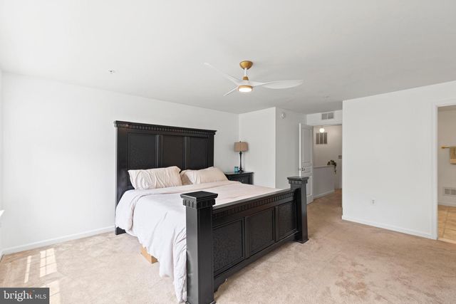 14842 MASON CREEK CIR, Woodbridge, VA 22191