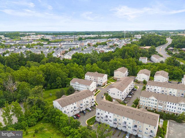 14842 MASON CREEK CIR, Woodbridge, VA 22191