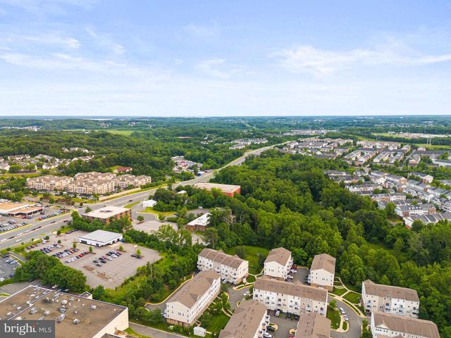 14842 MASON CREEK CIR, Woodbridge, VA 22191