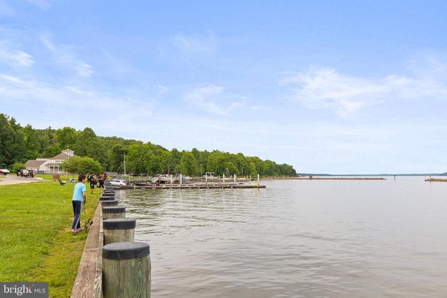 14842 MASON CREEK CIR, Woodbridge, VA 22191