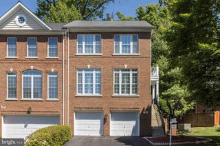 4175 LOWER PARK DR, Fairfax, VA 22030