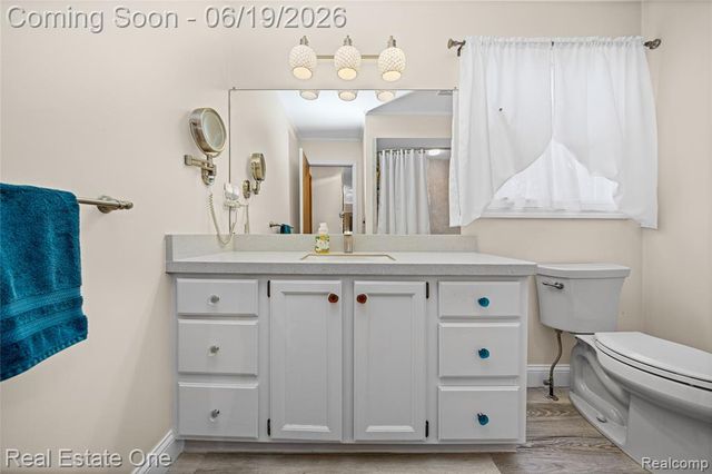 25550 Wixom Road, Novi, MI 48374