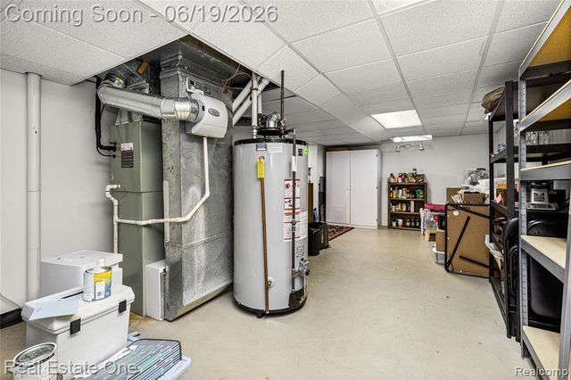 25550 Wixom Road, Novi, MI 48374