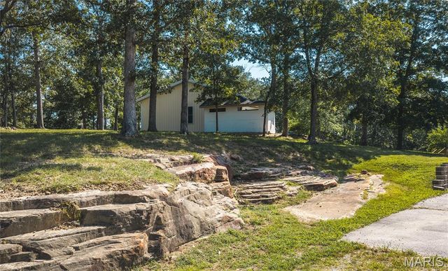 394 Sunset Echo Road, Union, MO 63084