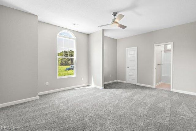 283 Lawnes Neck DR, Smithfield, VA 23430