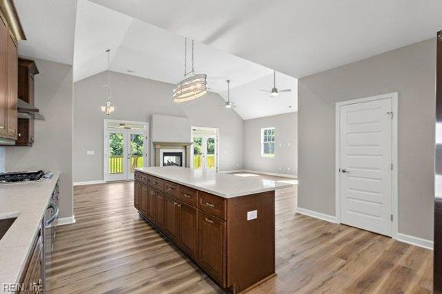 283 Lawnes Neck DR, Smithfield, VA 23430
