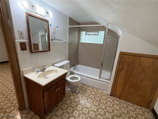 4902 E 109th Street, Garfield Heights, OH 44125