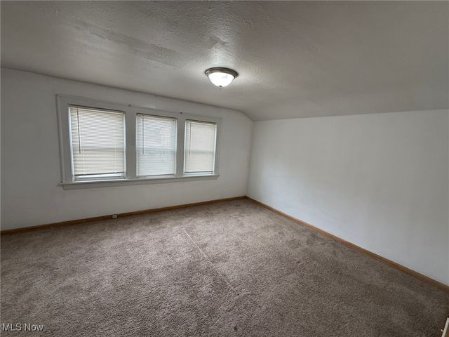 4902 E 109th Street, Garfield Heights, OH 44125