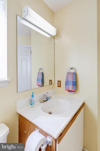 450 STONEGATE CT, Millersville, PA 17551