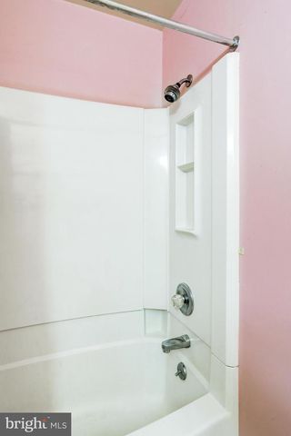 450 STONEGATE CT, Millersville, PA 17551