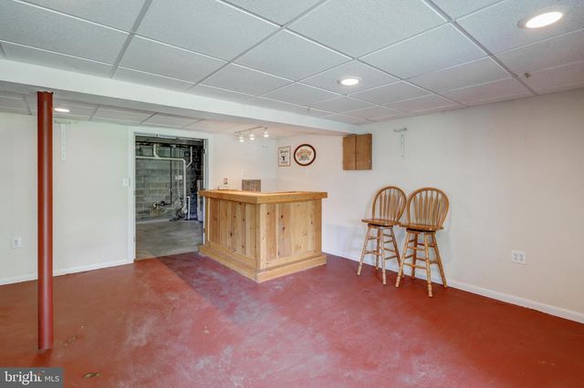 450 STONEGATE CT, Millersville, PA 17551