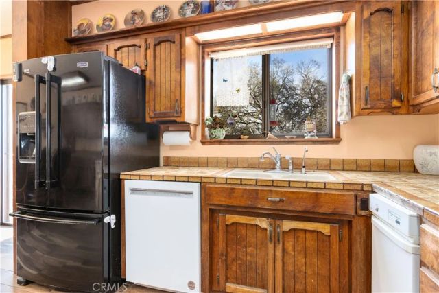 340 Fritch Road, Lakeport, CA 95453