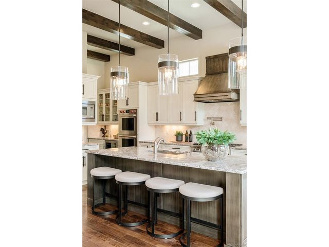 7056 E Lake Cir, Centennial, CO 80111