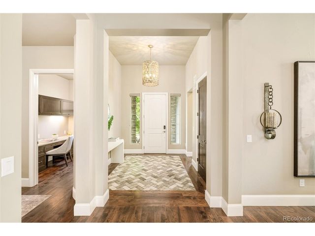 7056 E Lake Cir, Centennial, CO 80111