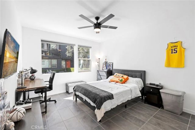 162 Placemark, Irvine, CA 92614