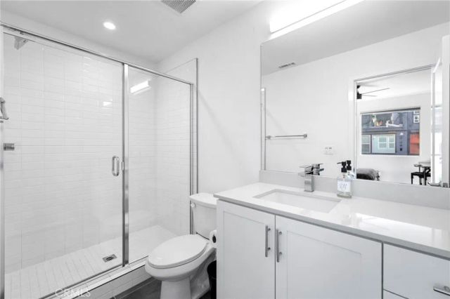 162 Placemark, Irvine, CA 92614