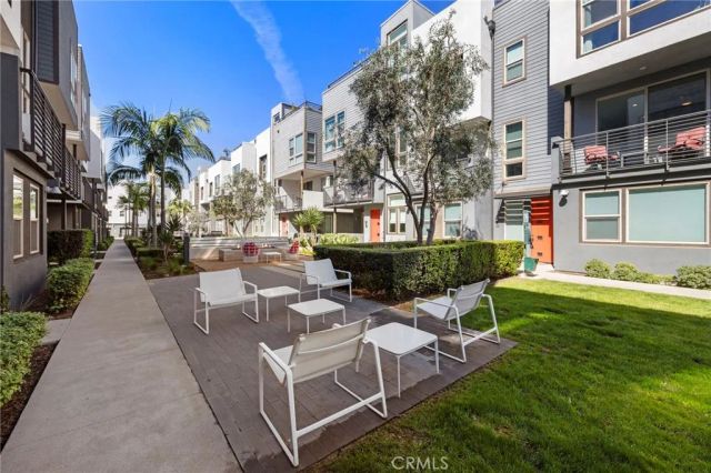 162 Placemark, Irvine, CA 92614