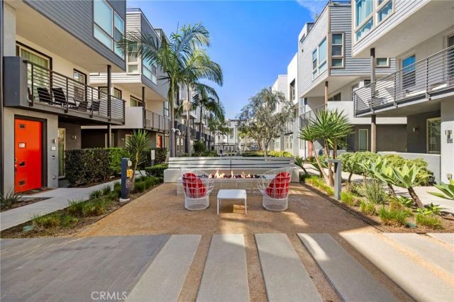 162 Placemark, Irvine, CA 92614