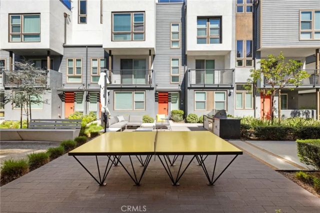 162 Placemark, Irvine, CA 92614