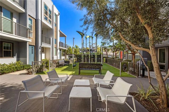 162 Placemark, Irvine, CA 92614