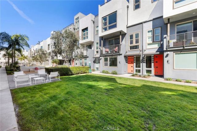 162 Placemark, Irvine, CA 92614